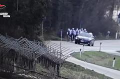 Spara a ciclisti per strada nel Veronese, dietro il gesto avversione verso le bici