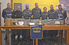 Sequestrati 110 kg di cocaina in un autoarticolato a Gorizia