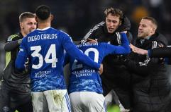 Baturina salva il Como nel recupero, col Bologna finisce 1-1