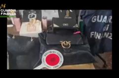 Vendita di capi contraffatti in diretta social, tre denunce nel Ragusano