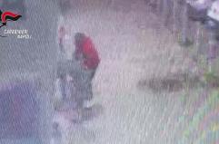 Tenta di rapire un bambino di 5 anni al supermercato, arrestato 45enne a Caivano
