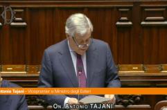 Iran, Tajani "Abbiamo aiutato 10 mila italiani a lasciare le zone a rischio"