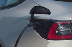 Mercato auto Ue, Italia guida la ripresa ma resta indietro nell'elettrico