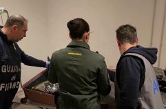 Arrestata passeggera con 17 kg di marijuana all'aeroporto di Malpensa