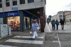 Commercio al dettaglio fermo a febbraio