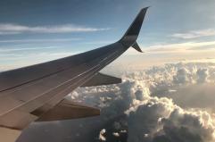 Trasporto aereo in crescita a febbraio, ma pesano le tensioni