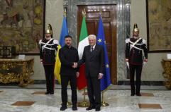 Mattarella a Zelensky "L'Italia sar&agrave; sempre al fianco dell'Ucraina"