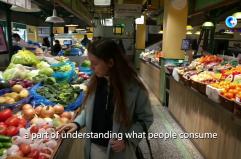 Cina, boom di visitatori stranieri nei mercati locali