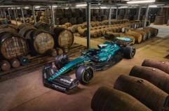 A Monza Glenfiddich e Aston Martin Formula One brindano con whisky speciale