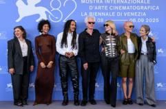 Venezia 82, Leone d'oro a Jim Jarmusch. Per l'Italia premiati Rosi e Servillo