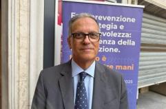 Vaccini, igienista: "Inserire anti-meningococco B per adolescenti in Calendario nazionale"