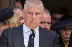 Principe Andrea rinuncia al suo titolo reale