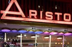 Sanremo, tra volti nuovi e nomi già noti: chi sono i 24 Giovani in gara per 2 posti all'Ariston Sanremo, tra volti nuovi e nomi già noti: chi sono i 24 Giovani in gara per 2 posti all'Ariston