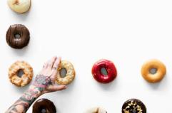 Disturbi alimentari, avanza il 'binge eating': ne soffrono oltre 600mila persone in Italia