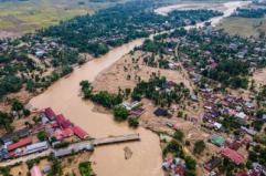 Alluvioni Indonesia e Sri Lanka, oltre 320 morti per inondazioni e frane