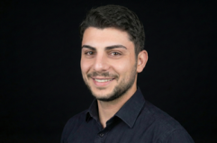 Shadow Ai: 68% dei dipendenti italiani la usa di nascosto, rischio milioni per le pmi