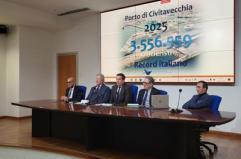 Crociere, Civitavecchia segna record in Italia: oltre 3,5 milioni di passeggeri nel 2025