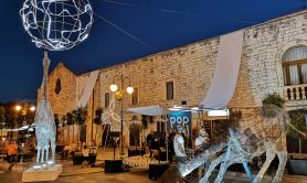 Dal macello al metallo: in piazza a Putignano gli animali &laquo;scolpiti&raquo;