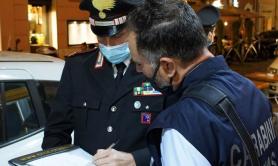 Brindisi, maxi party in casa: tra gli invitati un positivo. Multe e tamponi per 20 persone