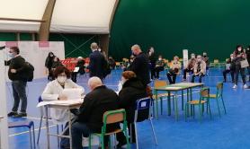 Andria, code all&rsquo;hub per un falso open day per le vaccinazioni