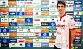 Bari, arriva il difensore olandese Odenthal dal Sassuolo