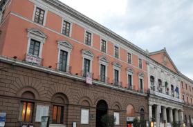 Bari, in Comune verso il &laquo;rimpasto&raquo; di giunta: traballano gli esterni, Grasso rischia il posto