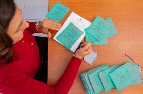 Regionali Puglia, urne chiuse con l'affluenza in forte calo Segui lo spoglio sul nostro sito