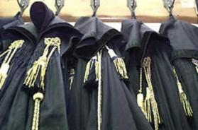 Operaio 54enne di Taranto licenziato perché si addormentò sul lavoro: «Licenziamento illegittimo, reintegrato» Operaio 54enne di Taranto licenziato perché si addormentò sul lavoro: «Licenziamento illegittimo, reintegrato»