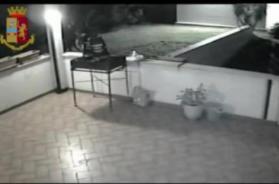 Matera, stupro di gruppo ai danni di due minorenni inglesi: due condanne e tre assoluzioni