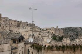 Qualità della vita, la Basilicata perde posizioni e finisce in fondo alla classifica italiana: Potenza 73° e Matera 75° Qualità della vita, la Basilicata perde posizioni e finisce in fondo alla classifica italiana: Potenza 73° e Matera 75°