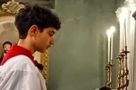 Perde il controllo del motorino e si schianta su di un'auto: muore tredicenne a San Nicandro Garganico