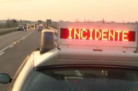 Incidente sulla Statale 7 Appia, strada chiusa a Taranto: due i feriti