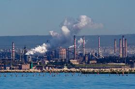 Ex Ilva, il governo convoca i sindacati il 18 novembre per riprendere il dialogo Ex Ilva, il governo convoca i sindacati il 18 novembre per riprendere il dialogo