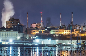 Droni non autorizzati sorvolano l’acciaieria di Taranto: scatta l’allarme sicurezza