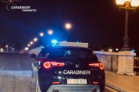 Taranto, 41enne scende dall'autobus e palpeggia una minore: aggredito da passanti, arrestato