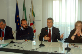 Avs, Nichi Vendola trascina le vecchie glorie