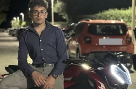 L'officina, la scuola serale, le sue amate moto: chi era Alessandro Del Core, il 19enne morto a Bari dopo lo schianto contro un'auto