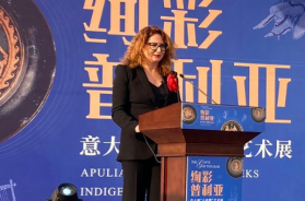 Di Bari pubblica sui social i bonifici al M5s: «Falso che non fossi in regola coi pagamenti»