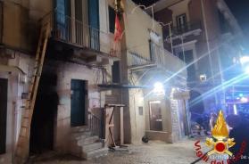 Corato, brucia un ristorante in ristrutturazione: danni ingenti, doveva riaprire a dicembre