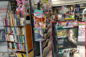 Il Duce «in vetrina»: a Bari spunta il calendario di Mussolini nell'edicola del tribunale, «Unico a colori» Il Duce «in vetrina»: a Bari spunta il calendario di Mussolini nell'edicola del tribunale, «Unico a colori»