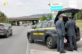 Fasano, scoperte sette strutture irregolari: una masseria non aveva dichiarato 430mila euro di ricavi Fasano, scoperte sette strutture irregolari: una masseria non aveva dichiarato 430mila euro di ricavi