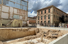 Crollo di via Pinto a Bari, la rabbia dei proprietari: «In quell'area ricostruiremo le nostre case» Crollo di via Pinto a Bari, la rabbia dei proprietari: «In quell'area ricostruiremo le nostre case»