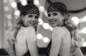 Addio alle gemelle Kessler: le dive della tv sono morte insieme a 89 anni Addio alle gemelle Kessler: le dive della tv sono morte insieme a 89 anni