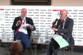 Separazione carriere, a Bari è scontro tra viceministro Sisto e procuratore Rossi: «Sciacqua la bocca quando nomini Falcone» Separazione carriere, a Bari è scontro tra viceministro Sisto e procuratore Rossi: «Sciacqua la bocca quando nomini Falcone»