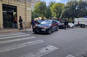 Ragazzine aggredite a Bari in pieno giorno, a pochi passi da piazza Umberto: fermato borseggiatore