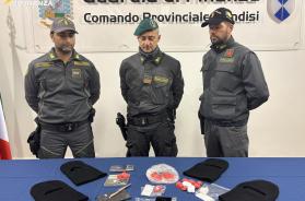 Rapine armate e furti in abitazione: smantellato un gruppo criminale attivo tra Brindisi e Lecce