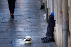 Jafor, arrivato solo dal Bangladesh in Puglia: viveva in strada, ora lavora da cuoco