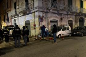 Incendio a Bitonto coinvolge cavi dell'Enel, residenti senza elettricit&agrave;: &laquo;serviranno ore per riparare&raquo;