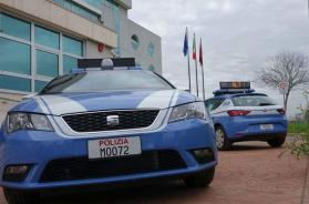 Taranto, minacciano un uomo con un video &laquo;hot&raquo;: in carcere una coppia