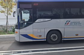 Puglia, per i bus pendolari c'è il rebus appalti. I gestori contro la Regione. «Troppi chilometri e pochi soldi» Puglia, per i bus pendolari c'è il rebus appalti. I gestori contro la Regione. «Troppi chilometri e pochi soldi»